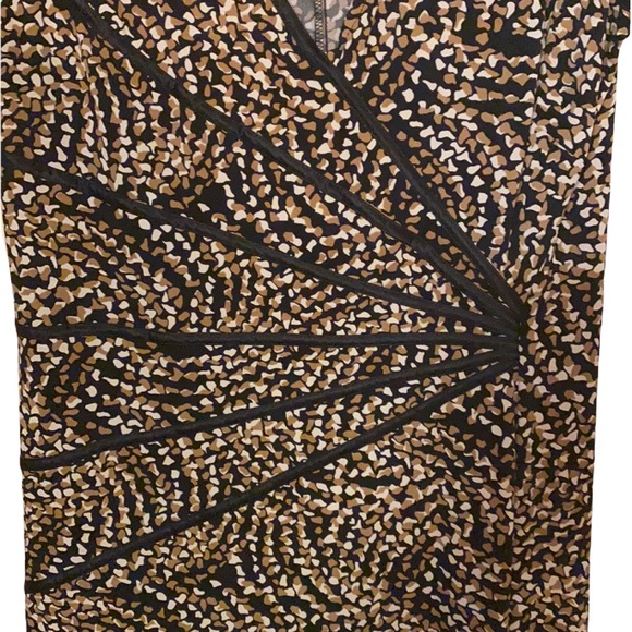 Connected Apparel beautiful dress with web design plus size 16 - Picture 5 of 9